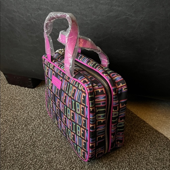 Henri Bendel By Steve Wilson Weekender Cosmetic Toiletries - Picture 6 of 16